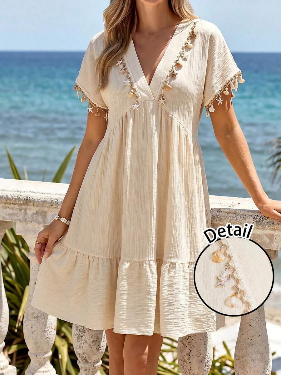 Vestido Curto Boho com Babado e Detalhe em Pompom - La Lecce