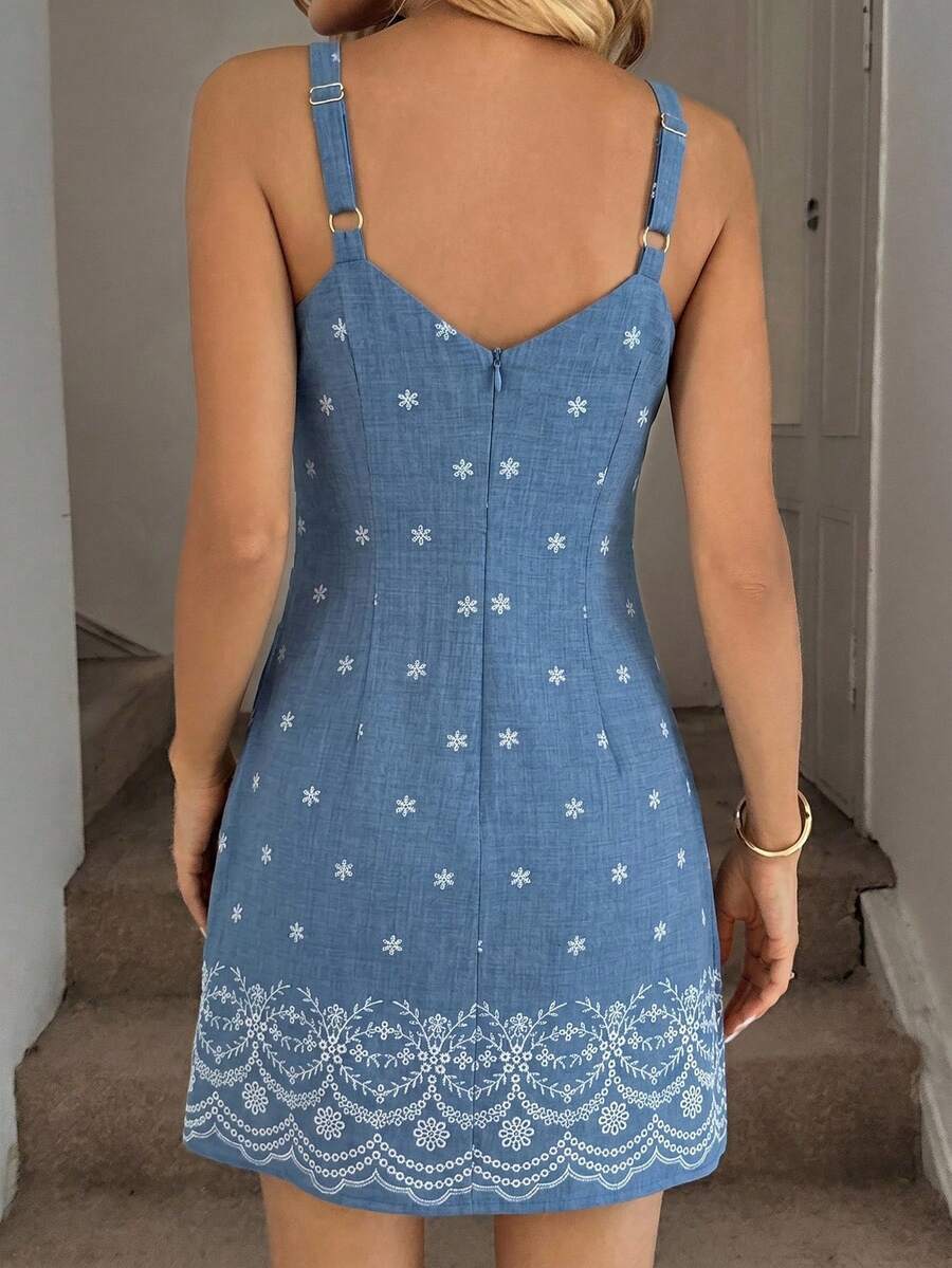 Vestido Mini de Alças com Estampa de Coqueiro e Costas Abertas