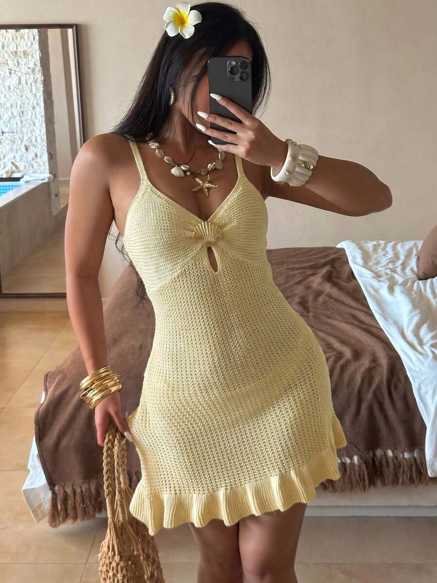 Vestido Saída de Praia Mini com Alças Finas e Babado