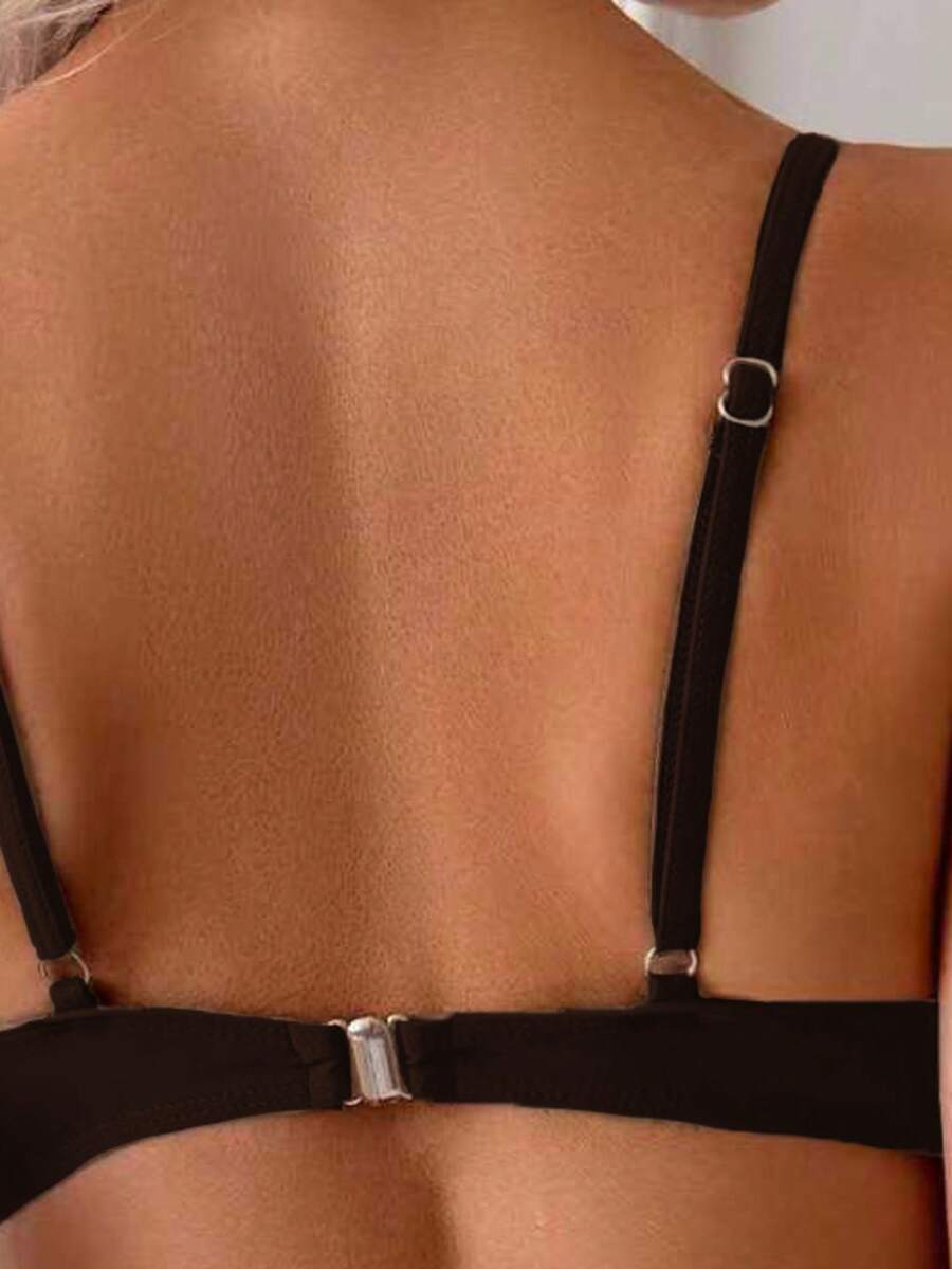 Conjunto de Biquíni Torcido com Cintura Alta Franzida