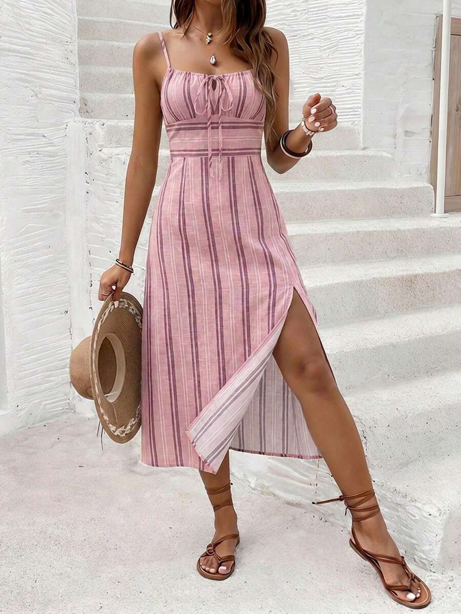Vestido Camiseta com Amarração e Fenda - La Lecce