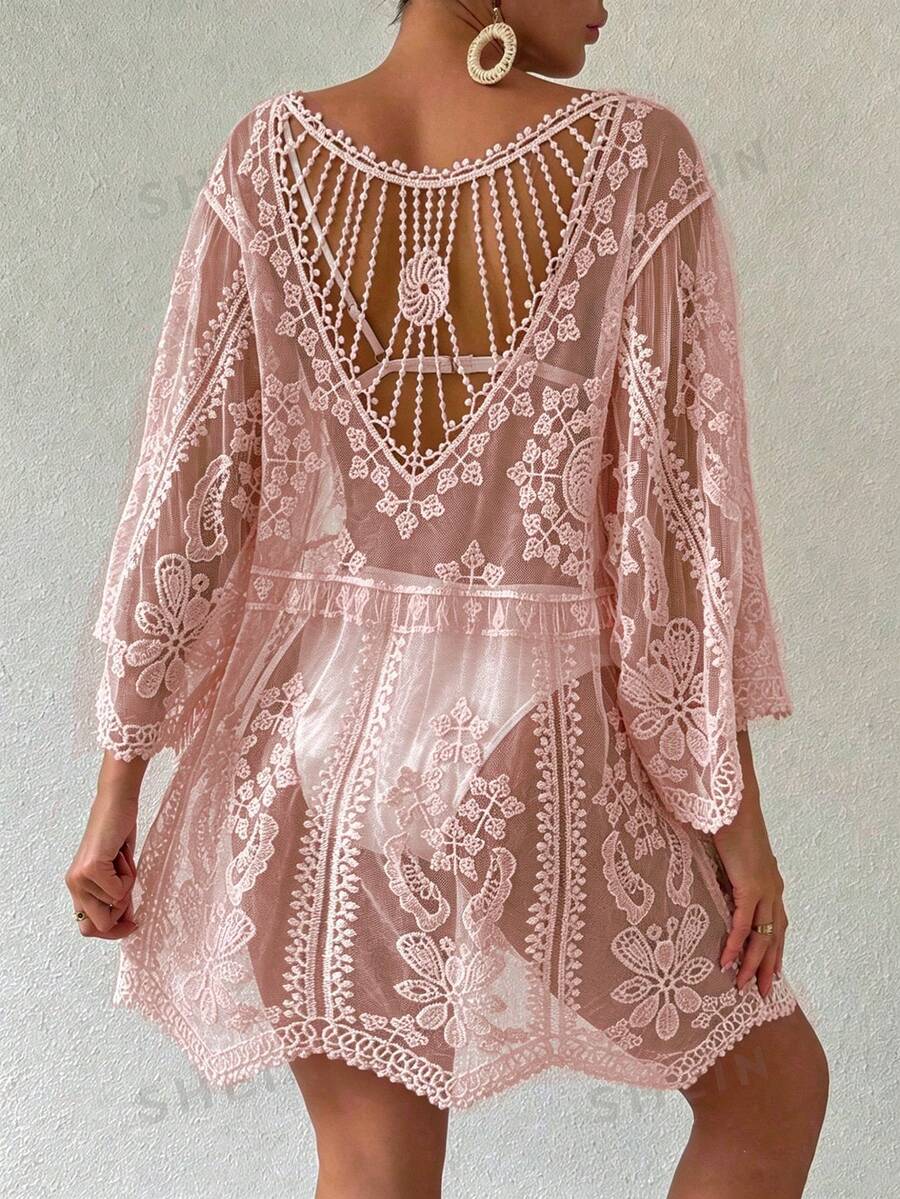 Saída de Praia Curta de Tule com Bordado Floral