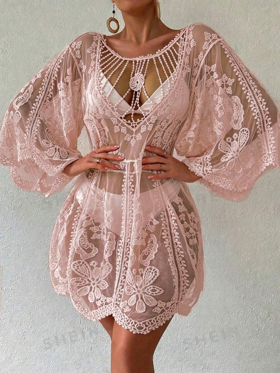 Saída de Praia Curta de Tule com Bordado Floral