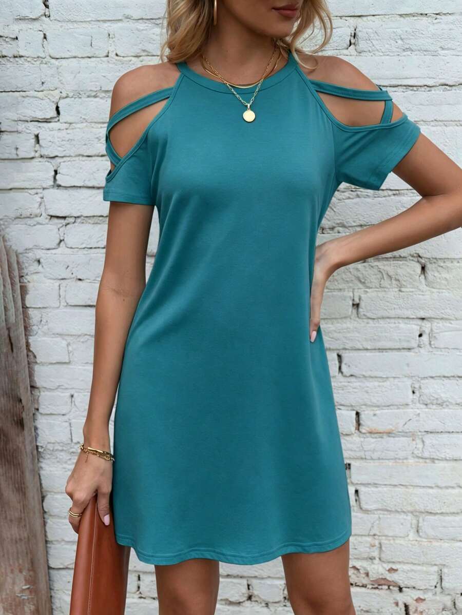 Vestido Curto Ombro a Ombro com Detalhe Vazado - La Lecce