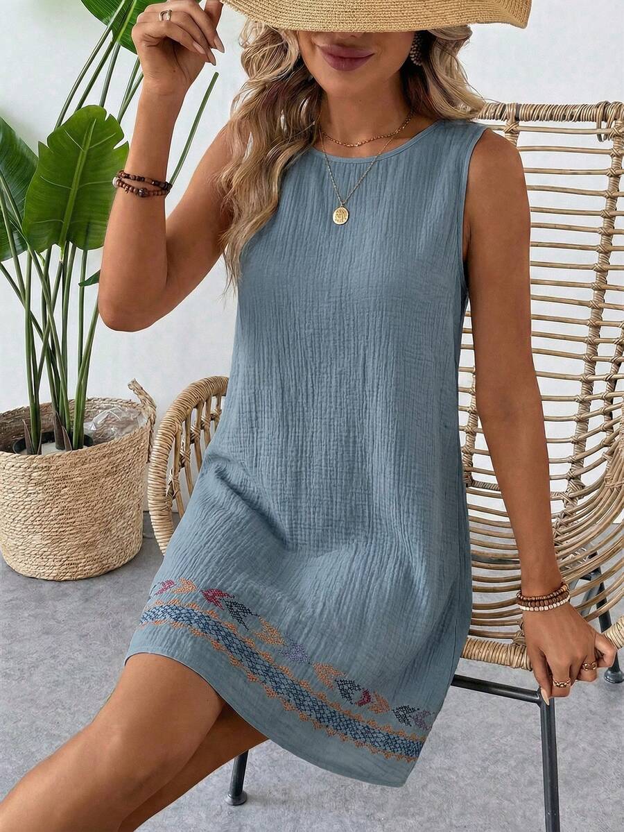 Vestido Curto Boho de Algodão com Bordado - La Lecce