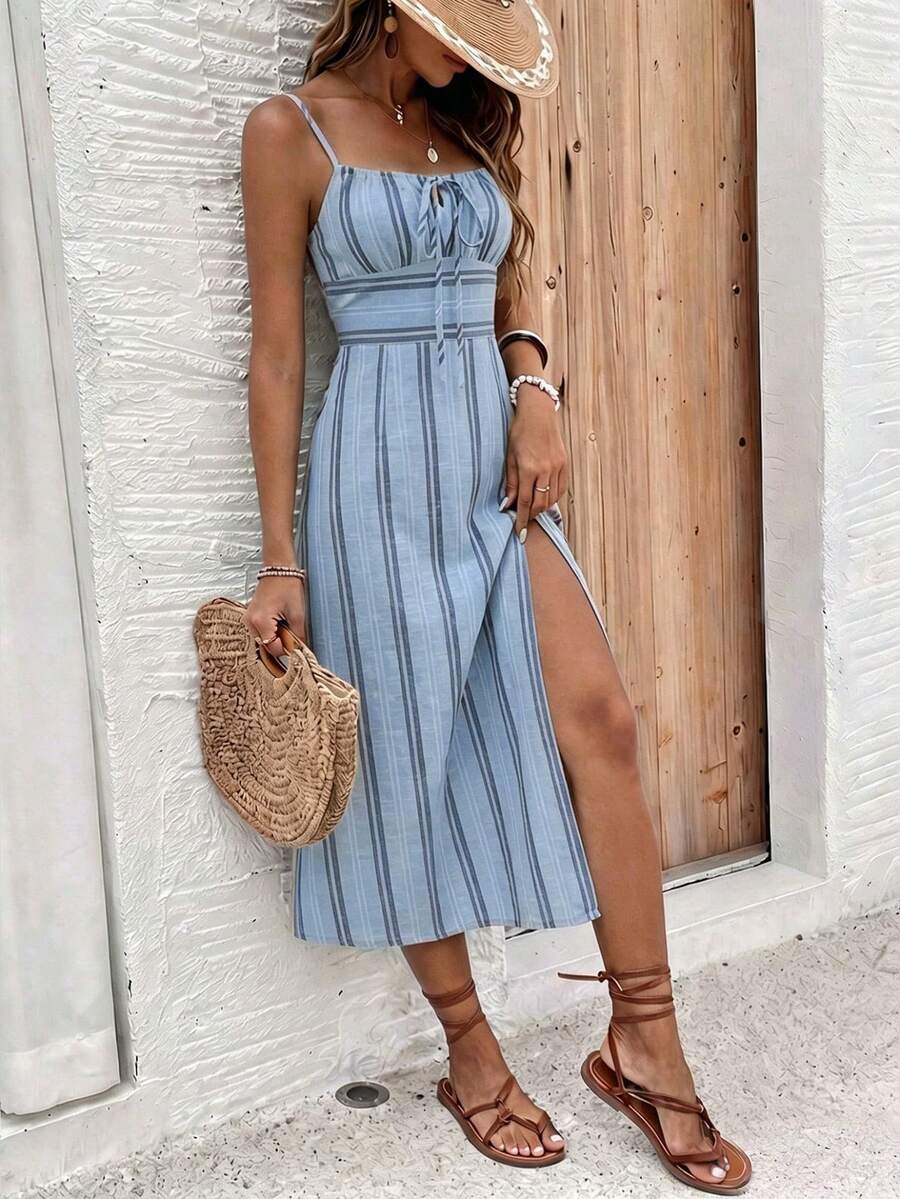Vestido Camiseta com Amarração e Fenda - La Lecce