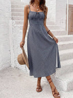 Vestido Camiseta com Amarração e Fenda - La Lecce