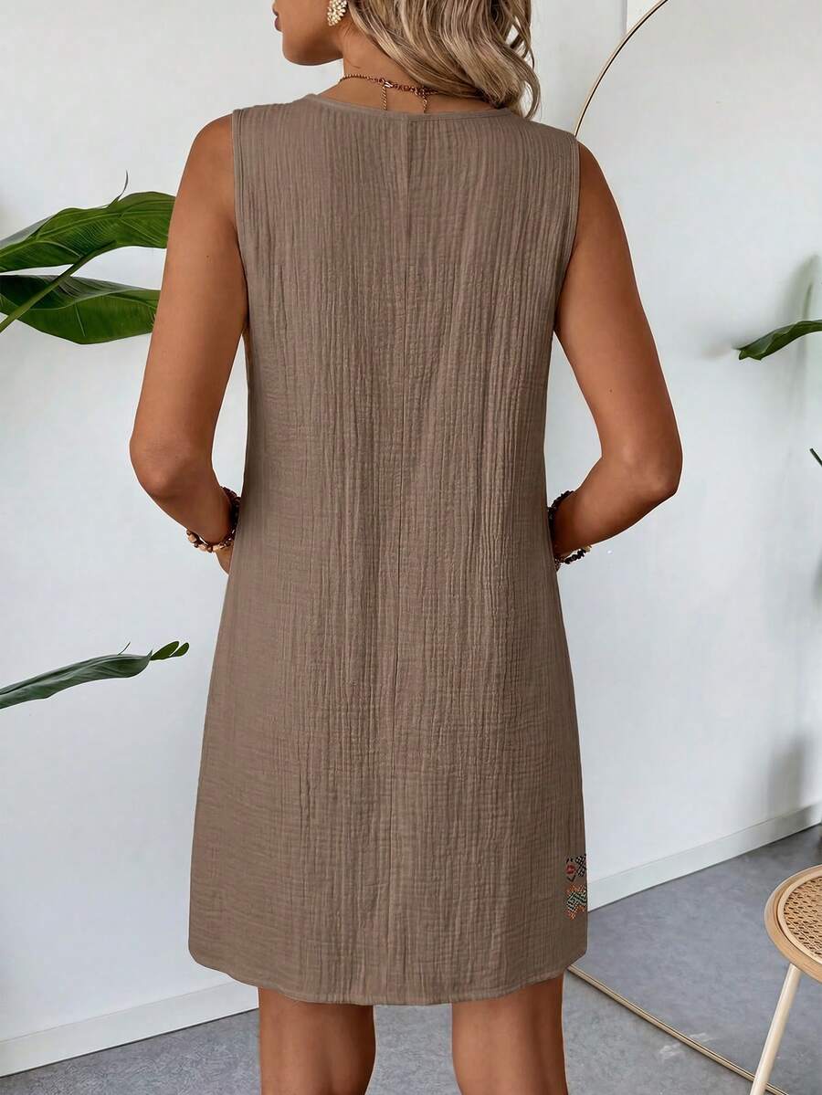 Vestido Curto Boho de Algodão com Bordado - La Lecce
