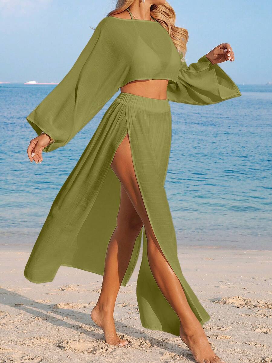 Conjunto de Praia 2 Peças com Cropped de Manga Longa e Saia com Fenda