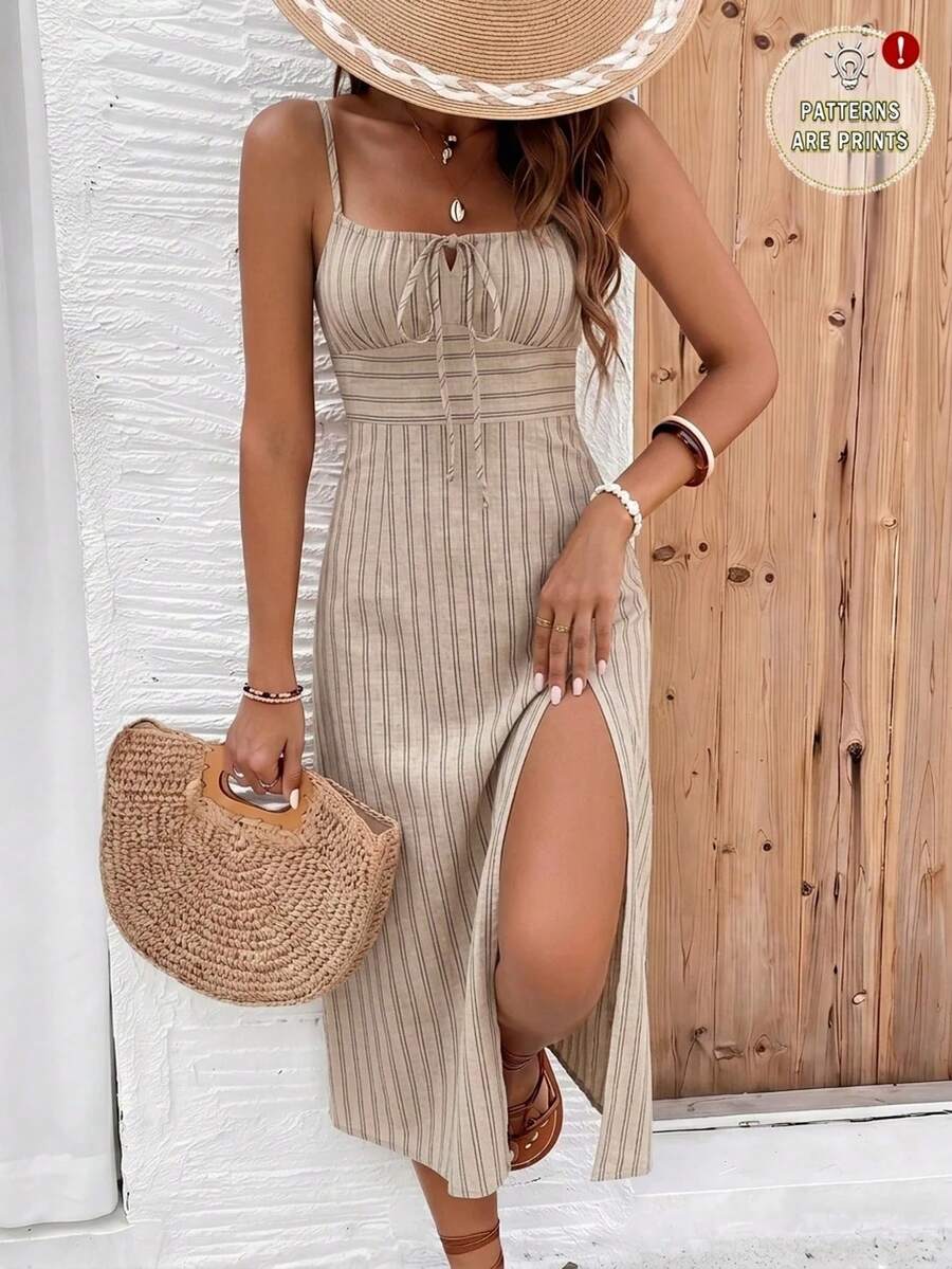 Vestido Camiseta com Amarração e Fenda - La Lecce