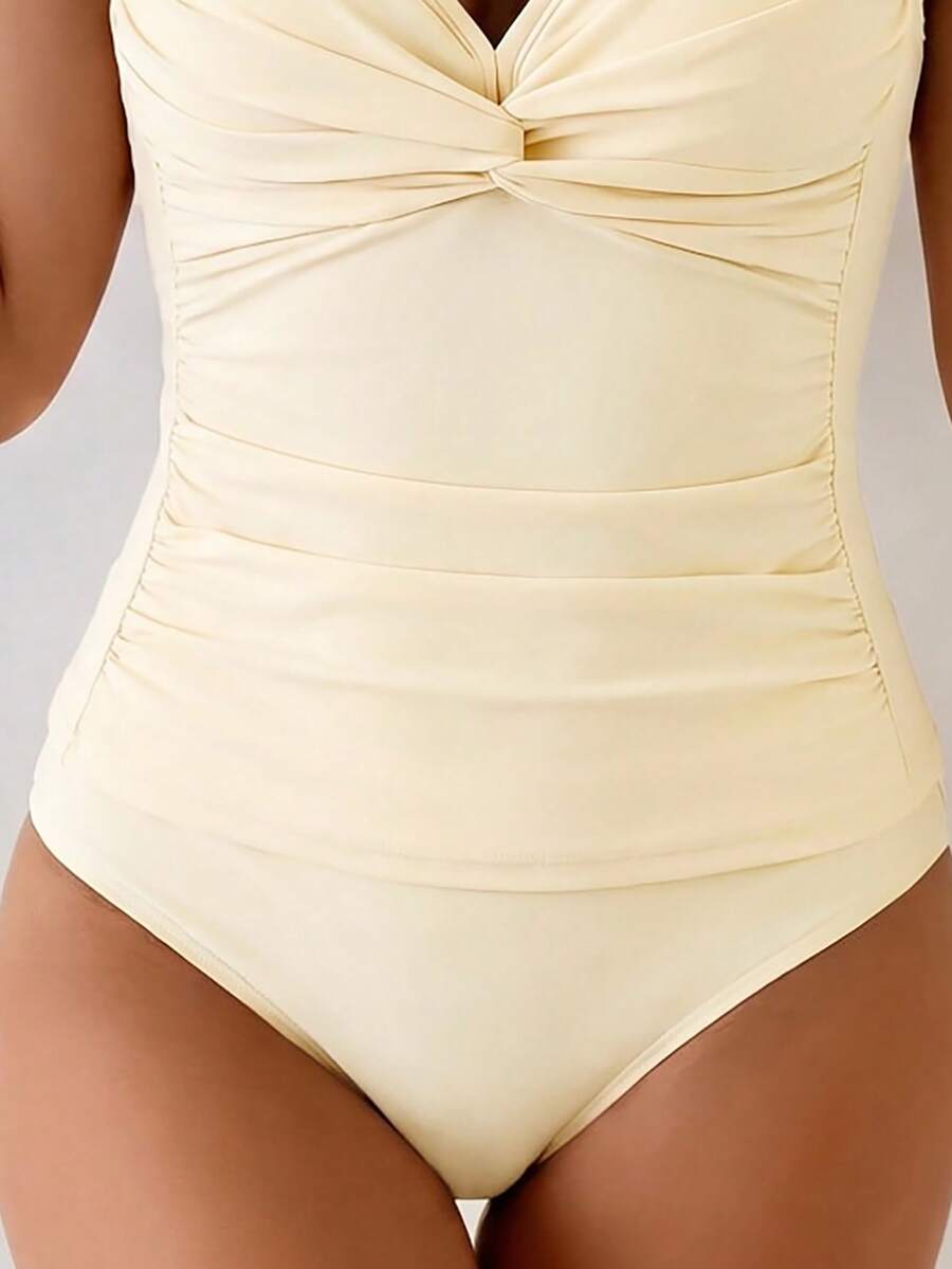 Tankini Franzido com Torção Frontal e Anel Metálico