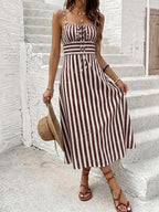 Vestido Camiseta com Amarração e Fenda - La Lecce
