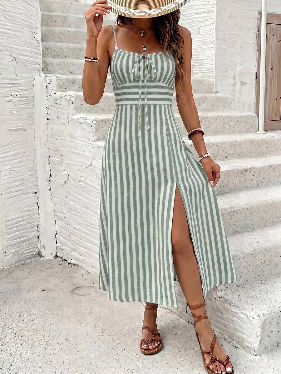 Vestido Camiseta com Amarração e Fenda - La Lecce