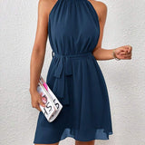Vestido Curto Frente Única em Chiffon com Cinto