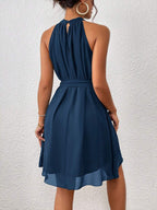 Vestido Curto Frente Única em Chiffon com Cinto - La Lecce