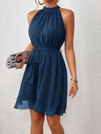 Vestido Curto Frente Única em Chiffon com Cinto - La Lecce