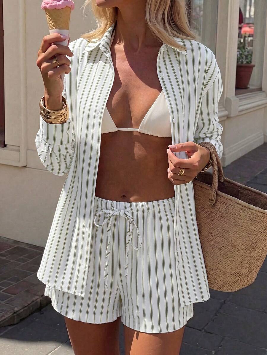 Conjunto de Praia 3 Peças com Camisa Listrada e Shorts