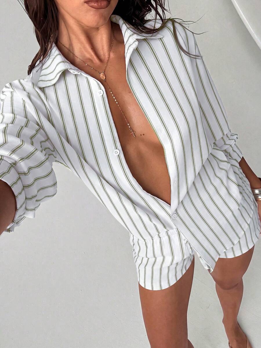 Conjunto de Praia 3 Peças com Camisa Listrada e Shorts