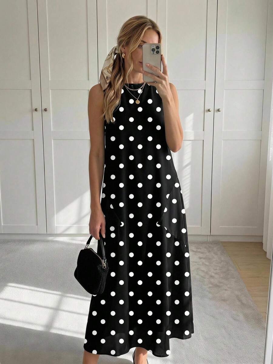 Vestido Midi Poá com Gola Redonda e Bolsos - La Lecce