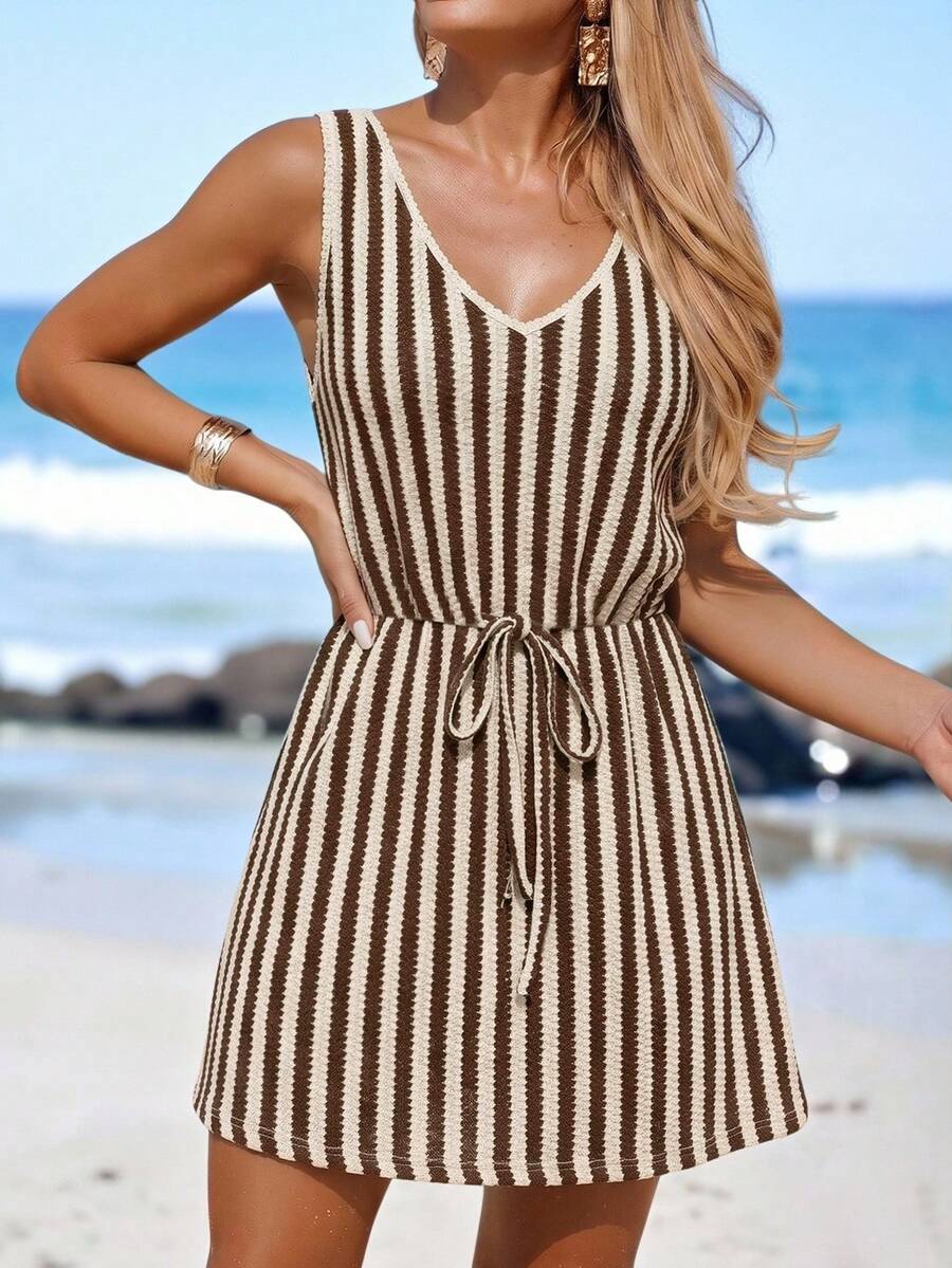 Vestido Saída de Praia Longo com Decote V e Laço Contrastante - La Lecce