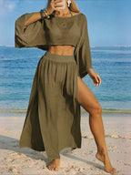 Conjunto de Praia 2 Peças com Cropped de Manga Longa e Saia com Fenda
