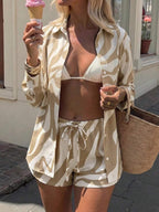 Conjunto de Praia 3 Peças com Camisa Listrada e Shorts