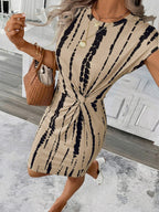 Vestido Midi Justo com Detalhe Torcido e Botões - La Lecce