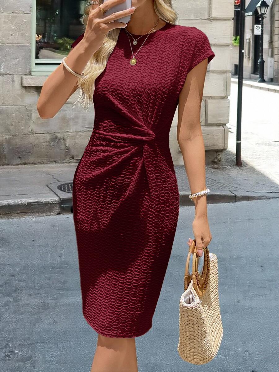 Vestido Midi de Algodão com Detalhe Torcido e Manga Curta - La Lecce