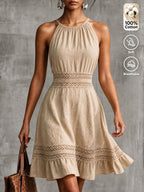 Vestido Curto Frente Única com Babado e Laço