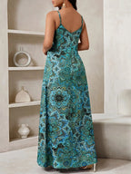 Vestido Longo Floral Decote V com Aplicação de Rosa 3D
