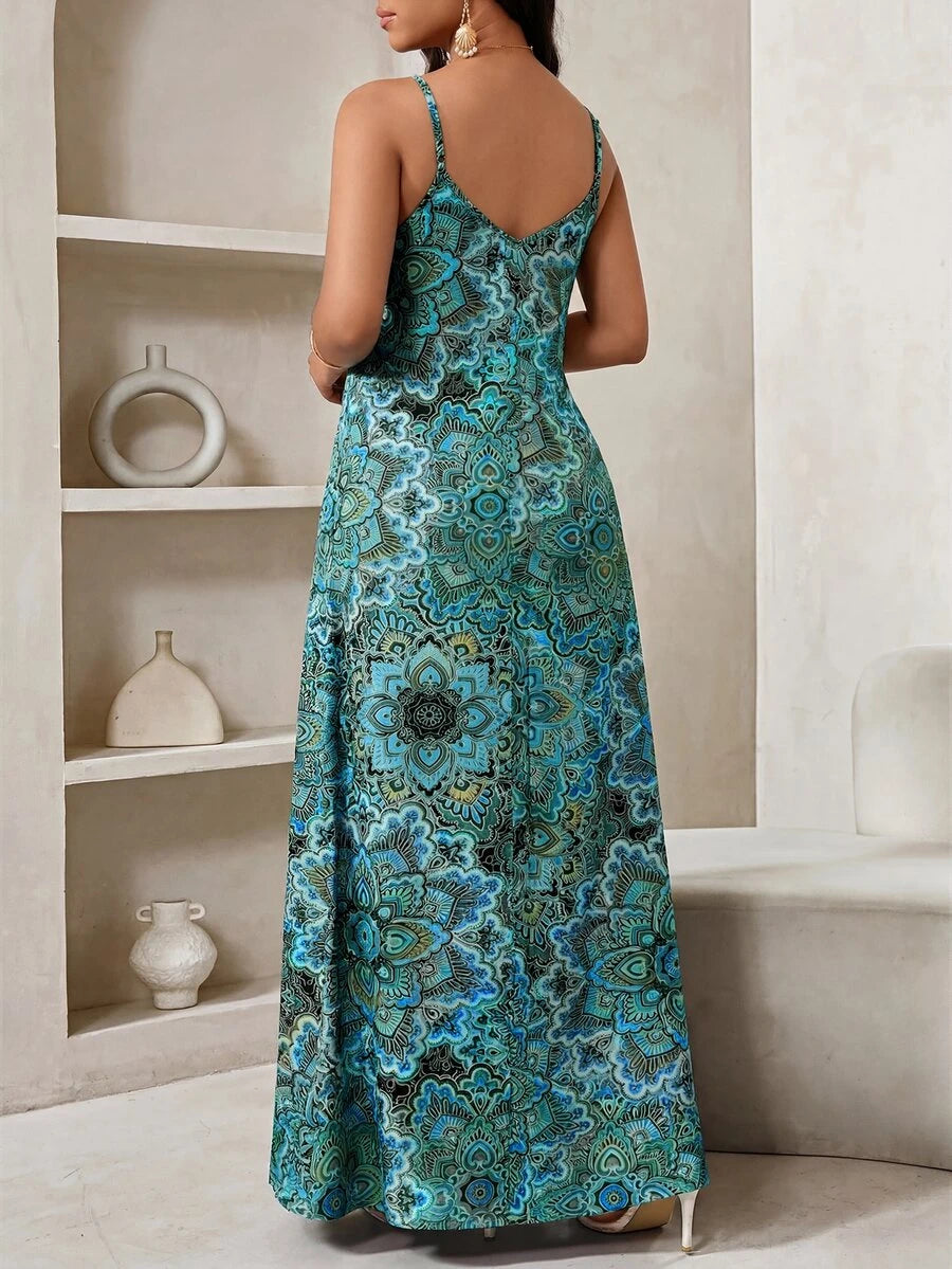 Vestido Longo Floral Decote V com Aplicação de Rosa 3D