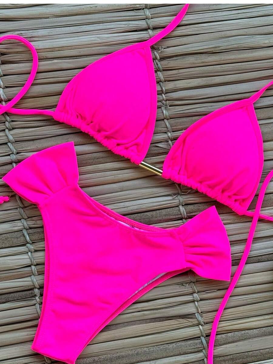 Biquíni Assimétrico com Calcinha de Cintura Alta