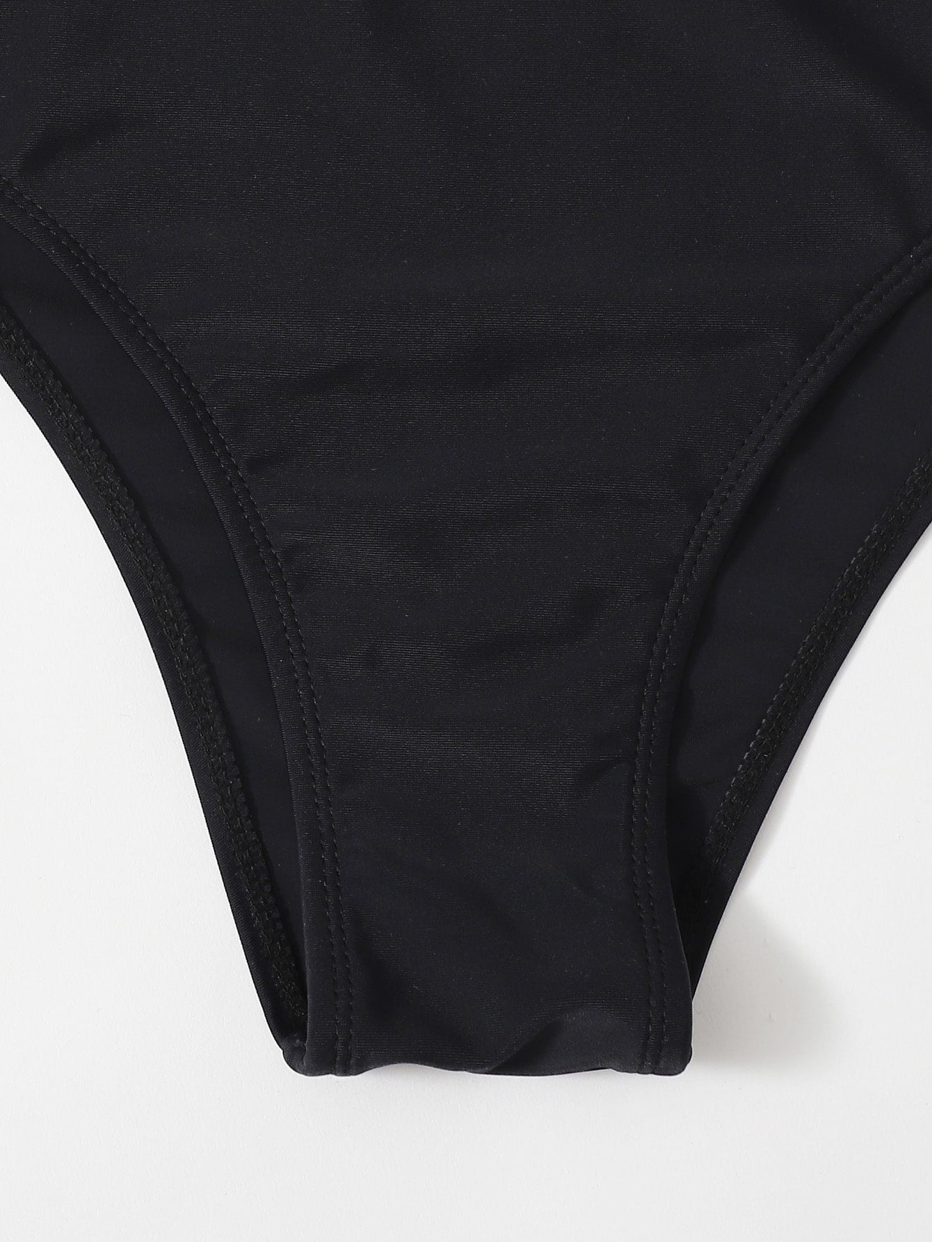 Conjunto de Biquíni 3 Peças Hipster com Alças Finas