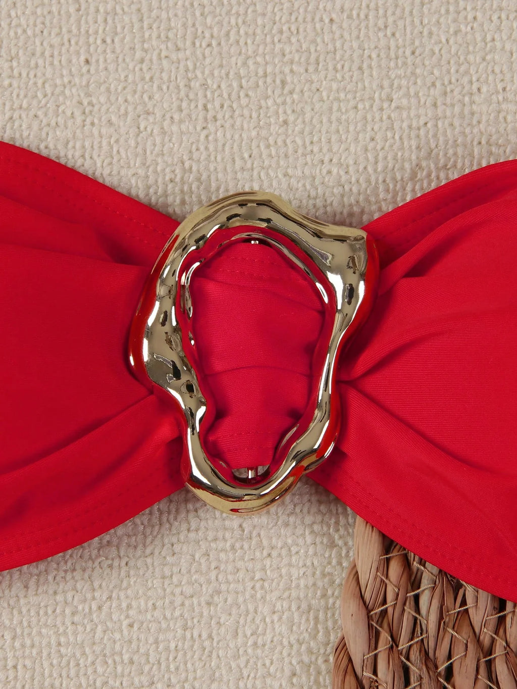 Biquíni Bandeau com Anel e Corte Alto - imagem 18