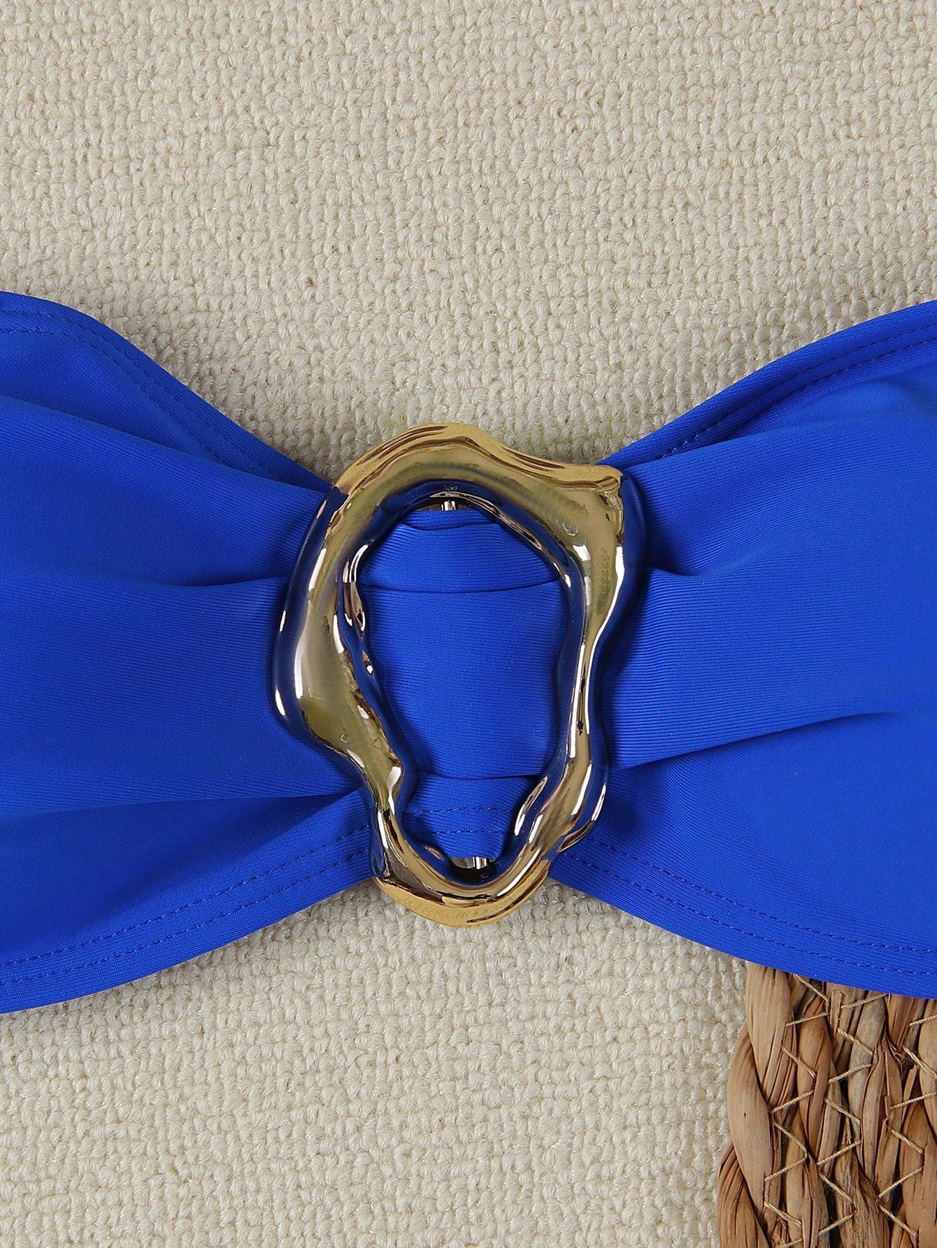 Biquíni Bandeau com Anel e Corte Alto - imagem 23