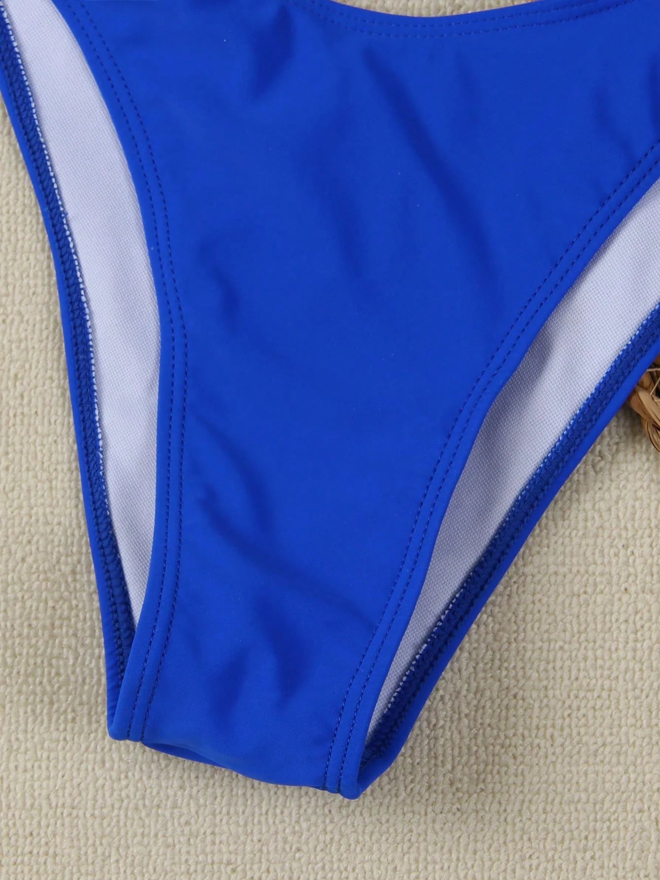 Biquíni Bandeau com Anel e Corte Alto - imagem 25