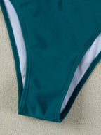 Biquíni Bandeau com Anel e Corte Alto - imagem 40