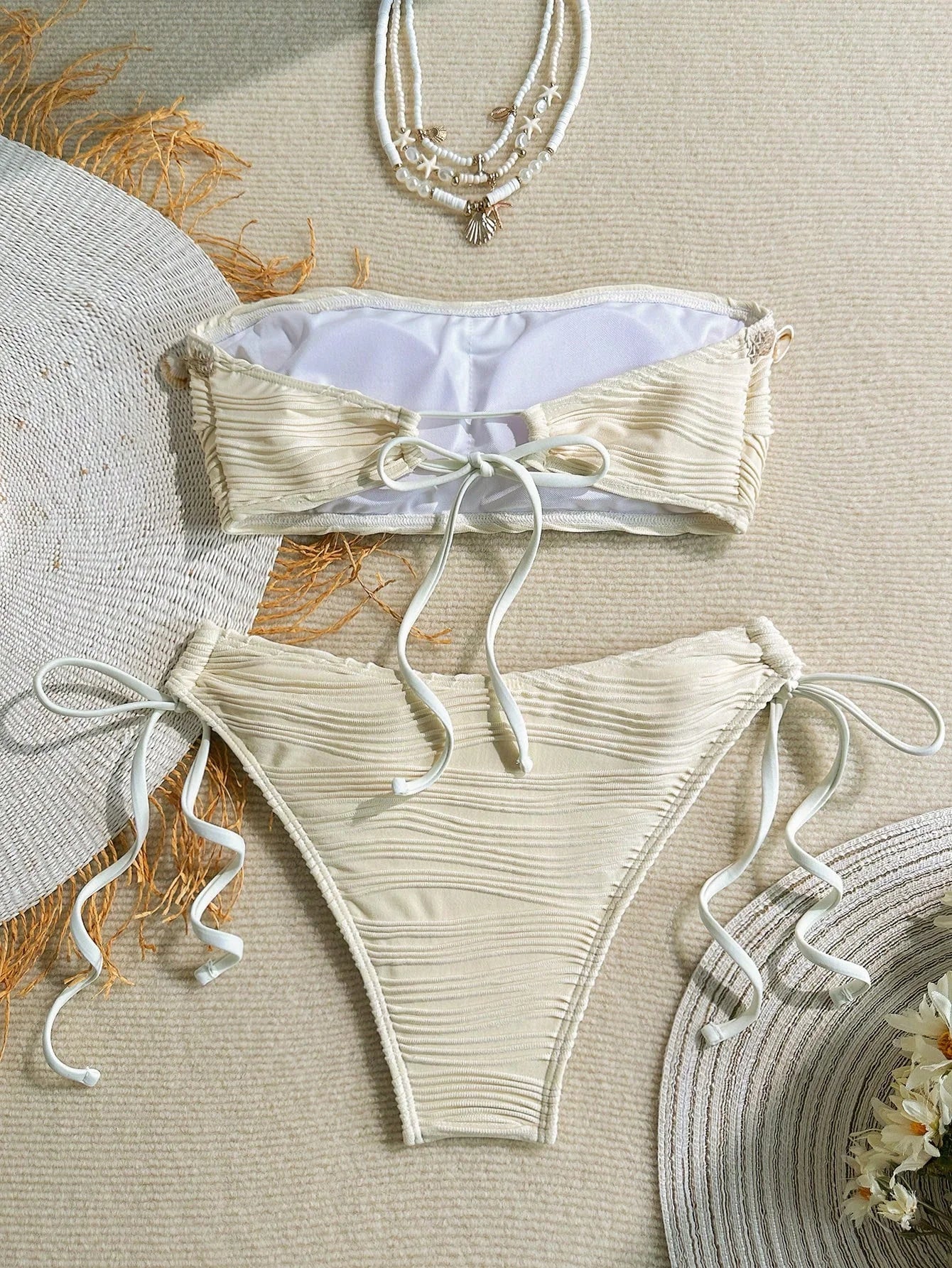Biquíni Bandeau com Nó Lateral - imagem 9
