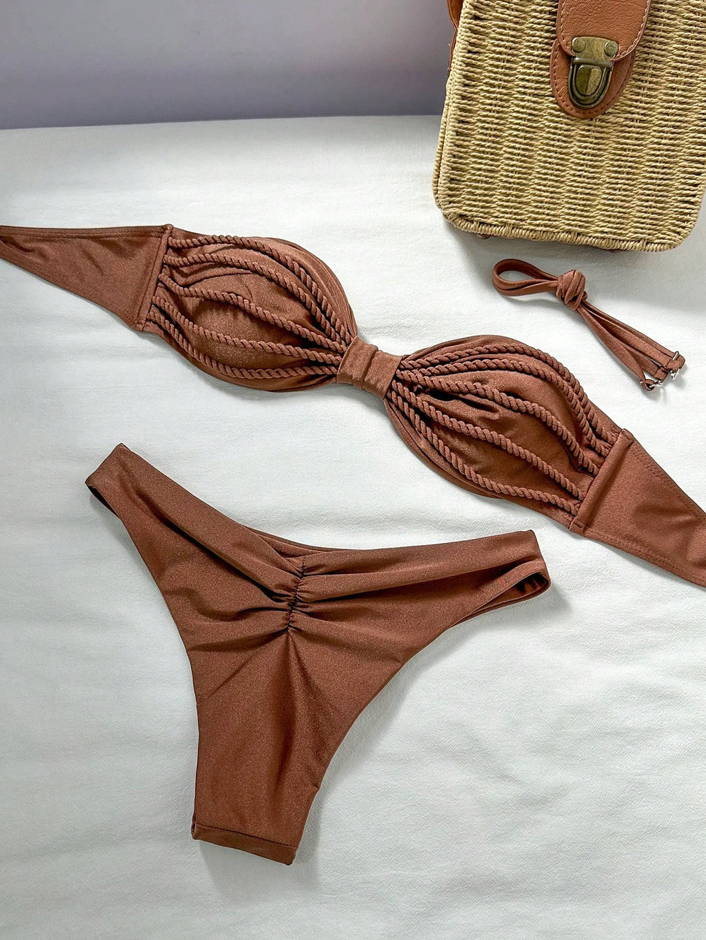 Biquíni Bralette com Efeito Enrugado - imagem 1