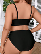 Biquíni Plus Size com Anel e Recortes