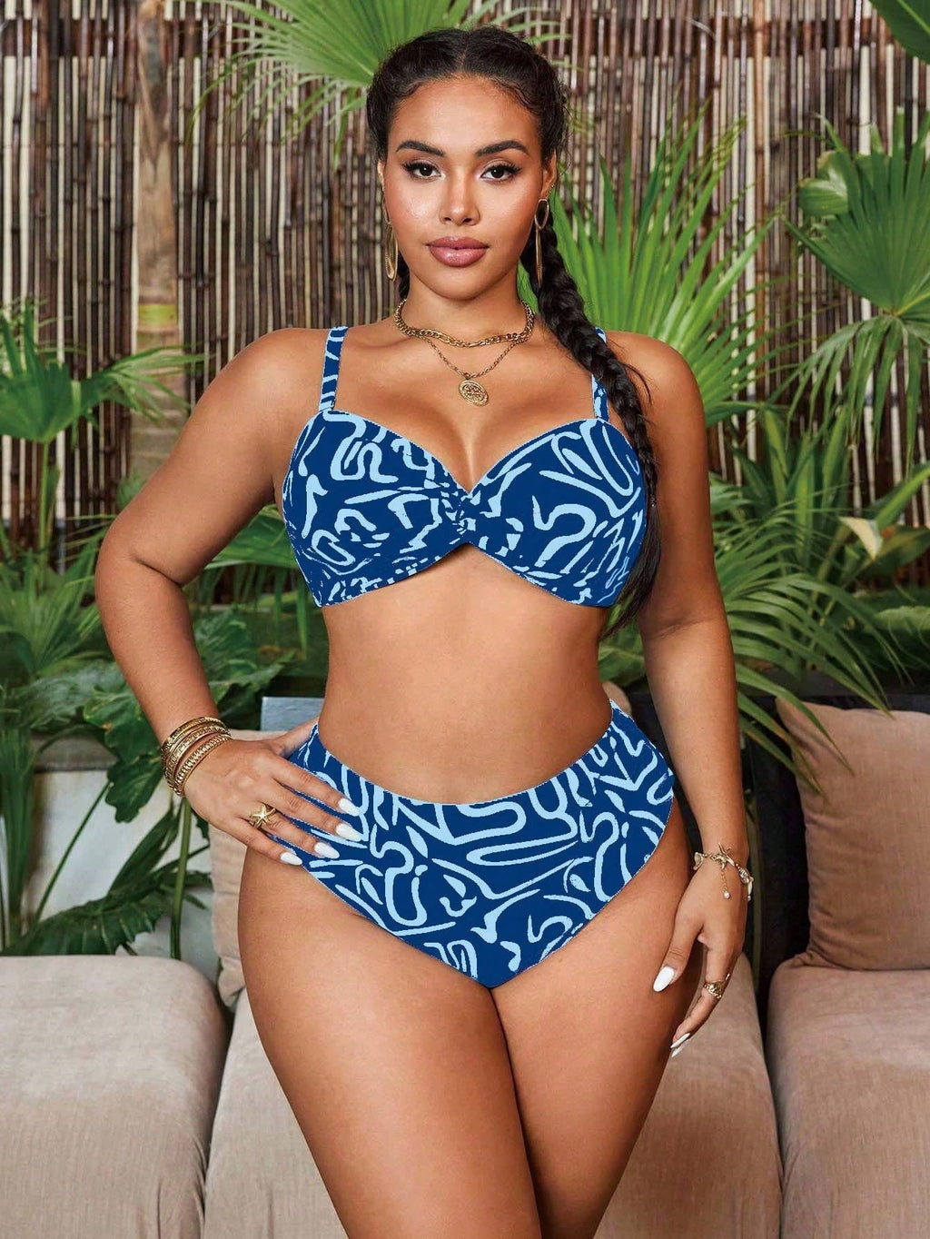 Biquíni Plus Size com Alças Finas