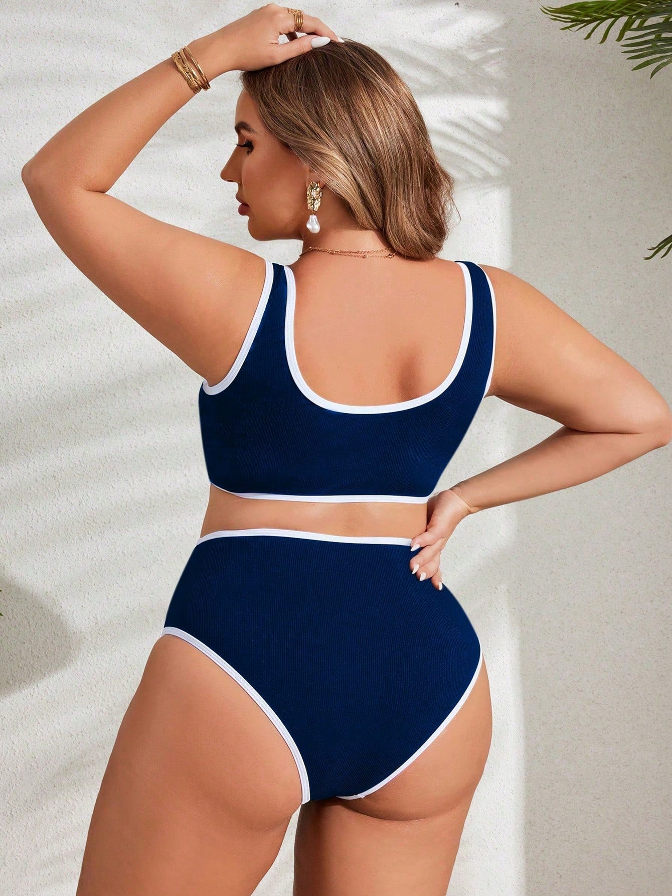 Biquíni Plus Size com Babado