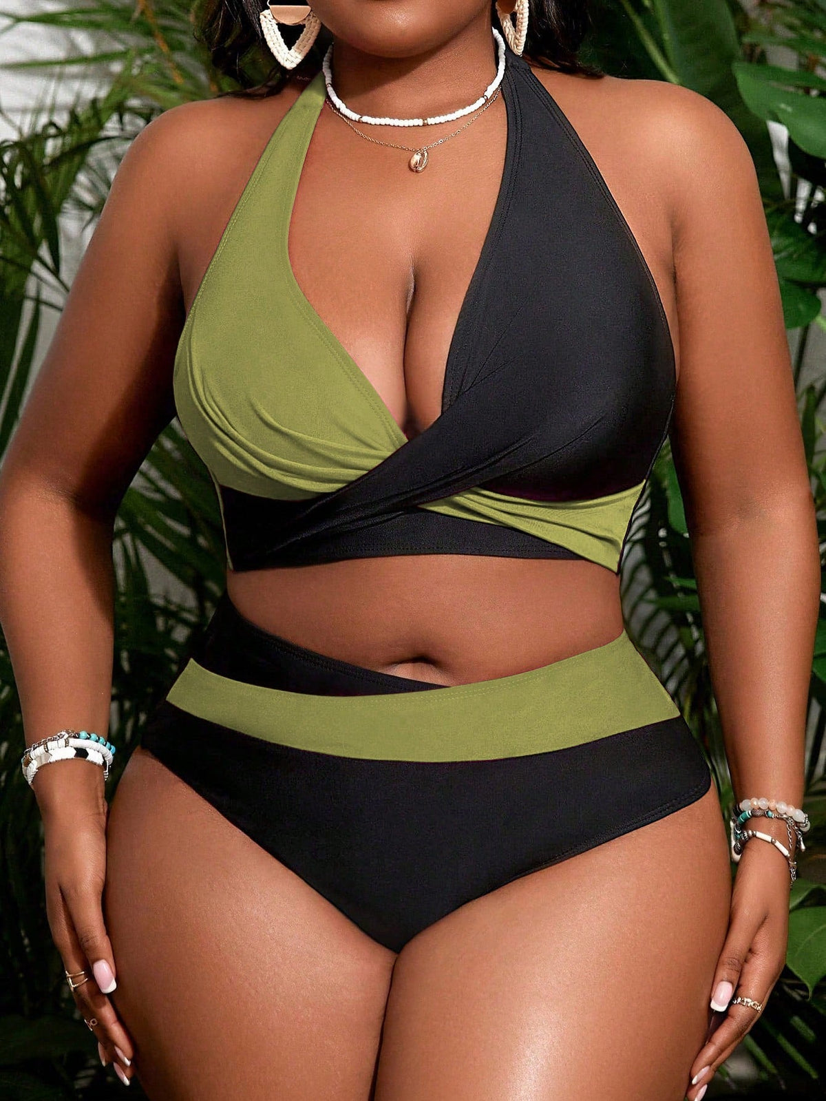 Biquíni Plus Size Halter Bloco de Cores - imagem 1