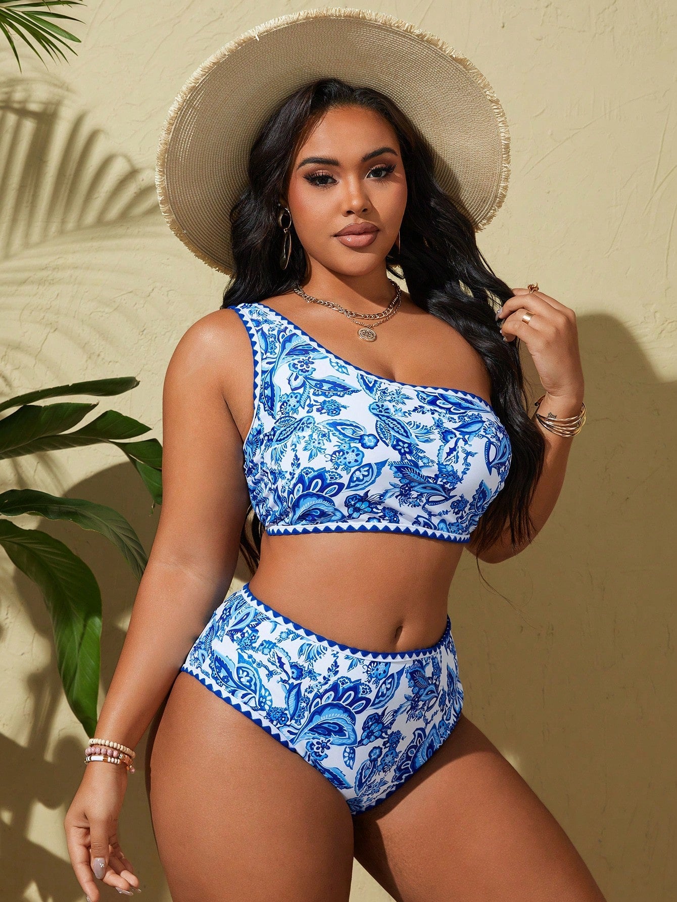 Biquíni Plus Size Um Ombro - imagem 1