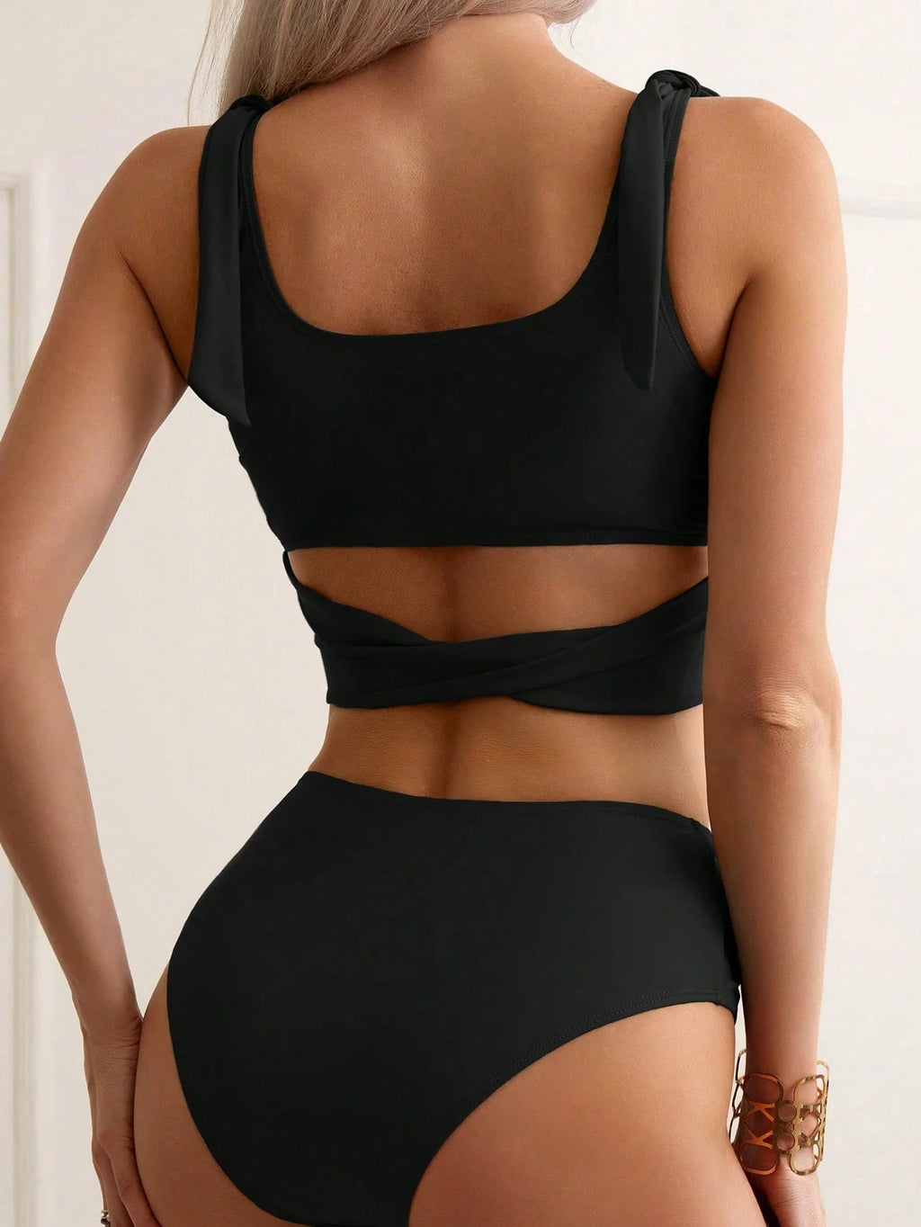 Biquíni Top Cropped com Decote U - imagem 2