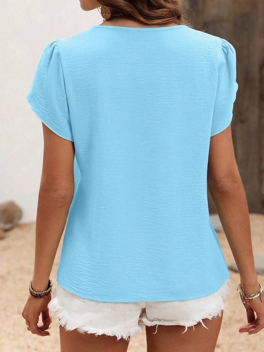 Blusa com Manga Pétala e Detalhes em Poá IMG 31