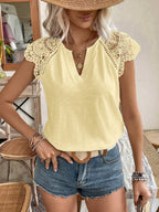 Blusa Decote V com Aplicação de Renda IMG 115