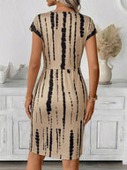 Vestido Midi Justo com Detalhe Torcido e Botões - La Lecce