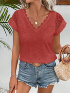 Camiseta com Renda e Manga Morcego IMG 11