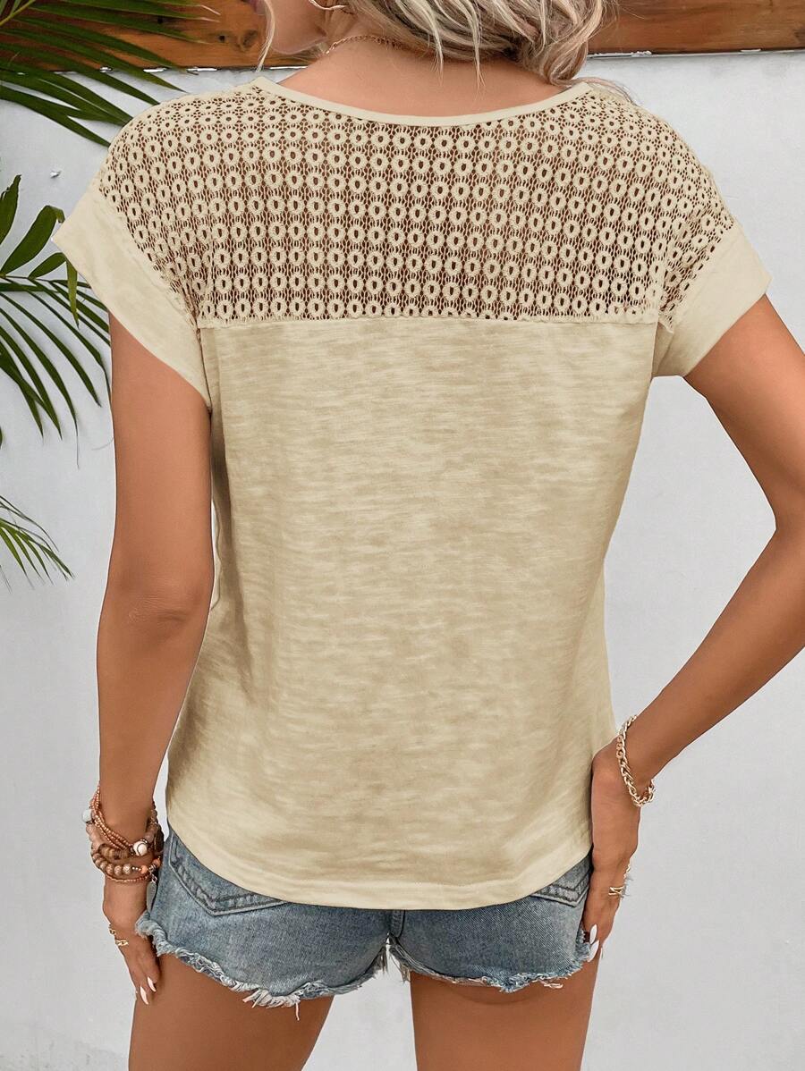Camiseta com Renda e Manga Morcego IMG 16